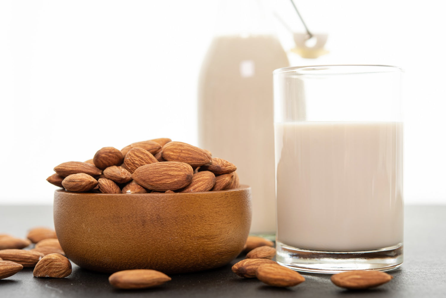 How Do I Make Almond Milk at Home? A Simple Guide to Fresh, Nutritious Nut Milk